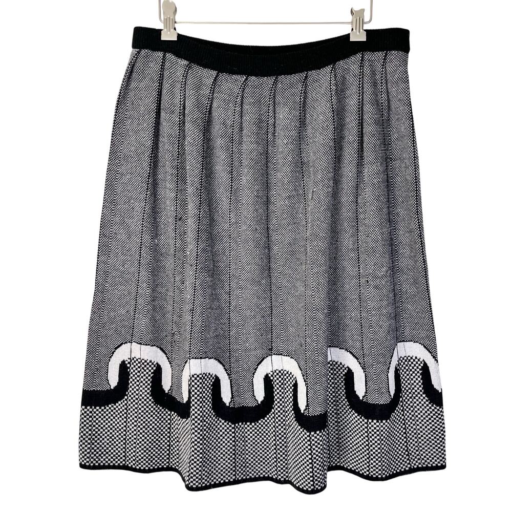 Vintage 70s British Vogue Knit Skirt Sz S M Black White Checkered Academia 50s